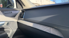 Volvo XC90 2.0 B5P Plus Edition Dark 5dr AWD Geartronic Petrol Estate